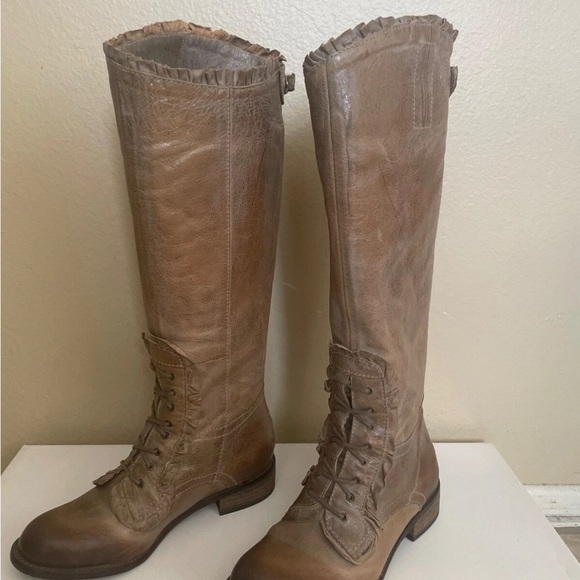 Miss Albright Tan Ruffle Riding Boots, sz 9 - Picture 2 of 7
